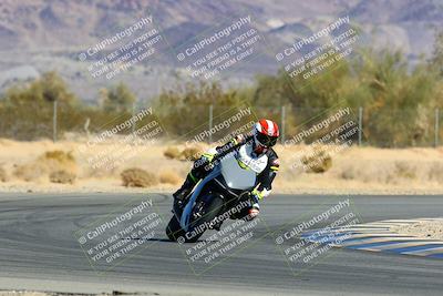 media/Jan-09-2022-SoCal Trackdays (Sun) [[2b1fec8404]]/Turn 6 (1035am)/